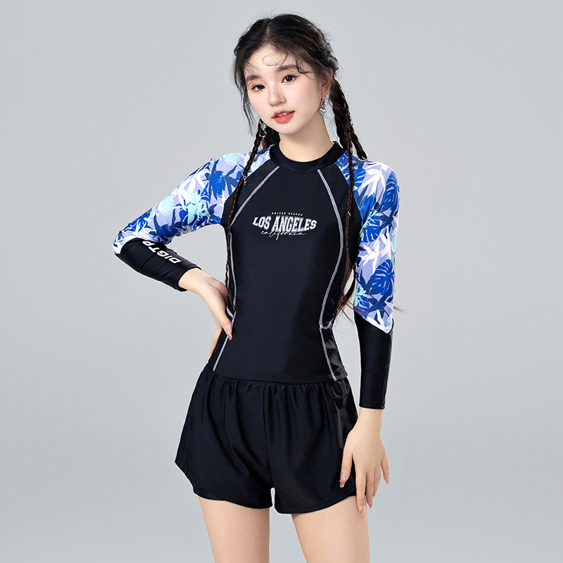 Giá Đồ Bơi Nữ Chi Tiết: Phân Tích Các Yếu Tố Ảnh Hưởng Và Hướng Dẫn Lựa Chọn Thông Minh