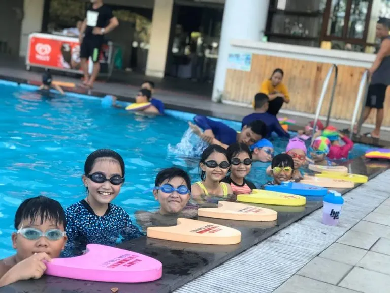 khoá học bơi ở quận 1 tphcm