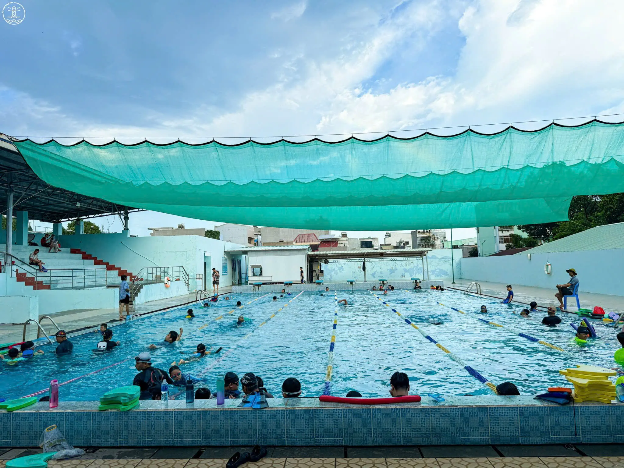 Hồ bơi Vietsovpetro là lựa chọn lý tưởng cho các gia đình vào mùa hè