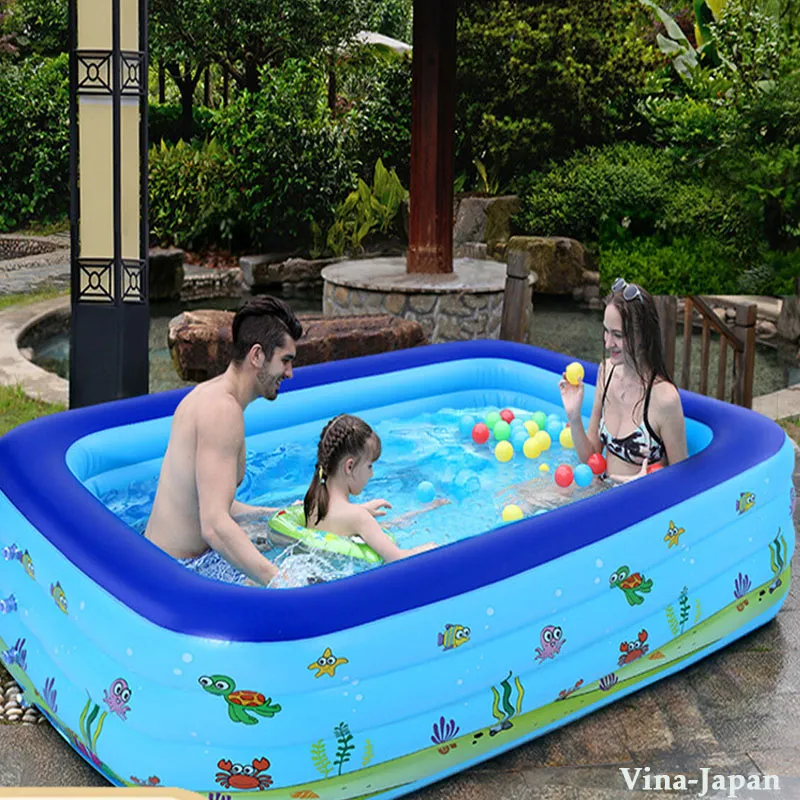 Vệ sinh bể bơi phao sạch sẽ sau khi sử dụng để đảm bảo sức khỏe cho bé