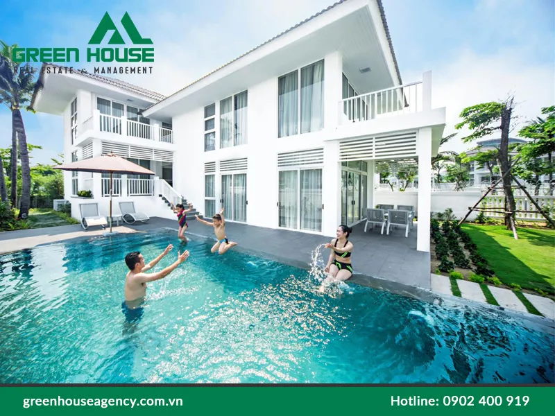 Biệt thự quận 7 có hồ bơi với thiết kế sang trọng và không gian xanh mát