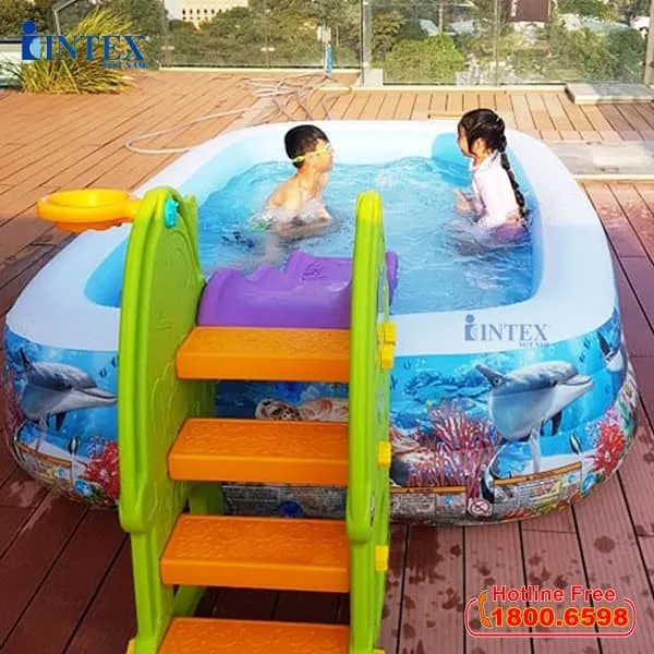 Bé vui chơi an toàn trong hồ bơi phao trẻ em Intex chất lượng cao