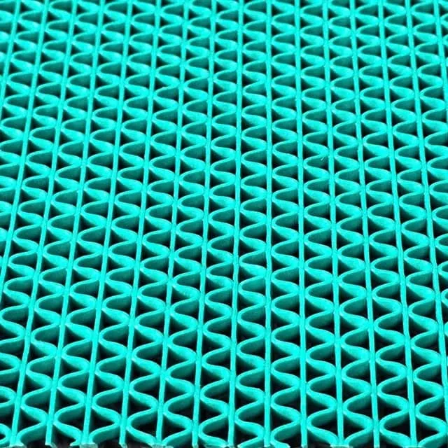 Thảm chống trượt hồ bơi dạng lưới nhựa màu xanh dương bền đẹp