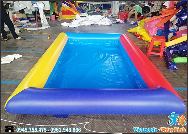 Mẫu hồ bơi bơm hơi dùng để xúc cát vui chơi cho bé tại nhà