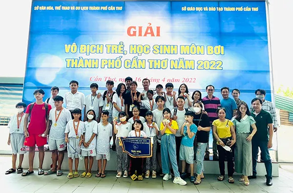 allintitle:câu lạc bộ bơi lội Cần Thơ hoạt động sôi nổi tại địa phương