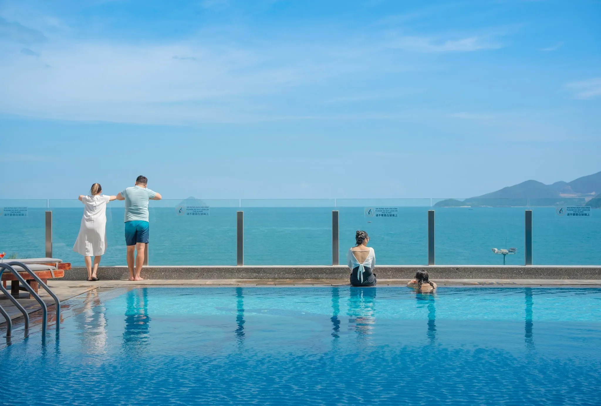 khách sạn có hồ bơi vô cực ở nha trang tại Havana Nha Trang