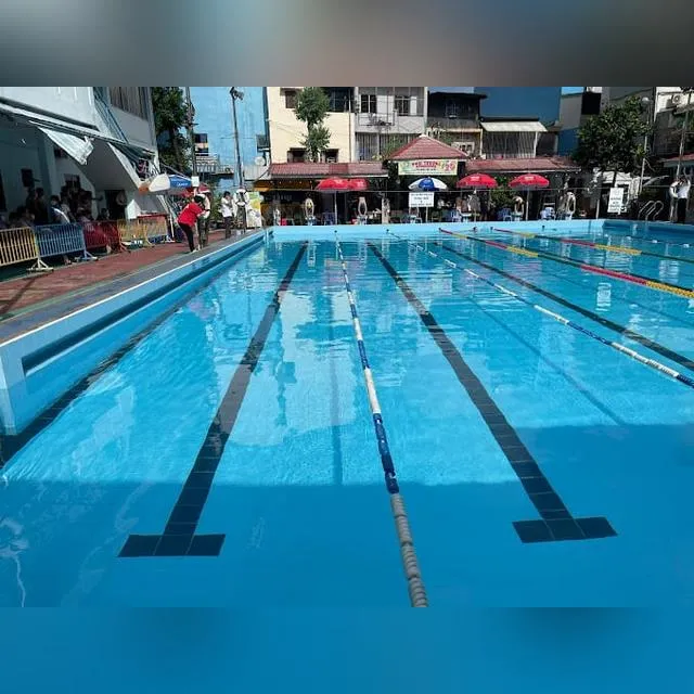 Hồ bơi Kỳ Đồng quận 3 sạch sẽ với không gian thoáng đãng