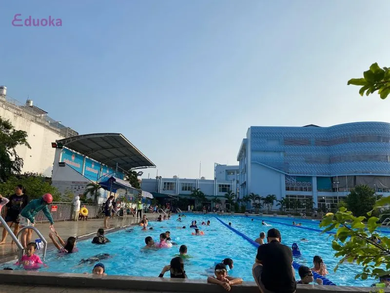 Tiện Ích Tại Hồ Bơi Trung Tâm Văn hóa - Thể Thao Quận Gò Vấp