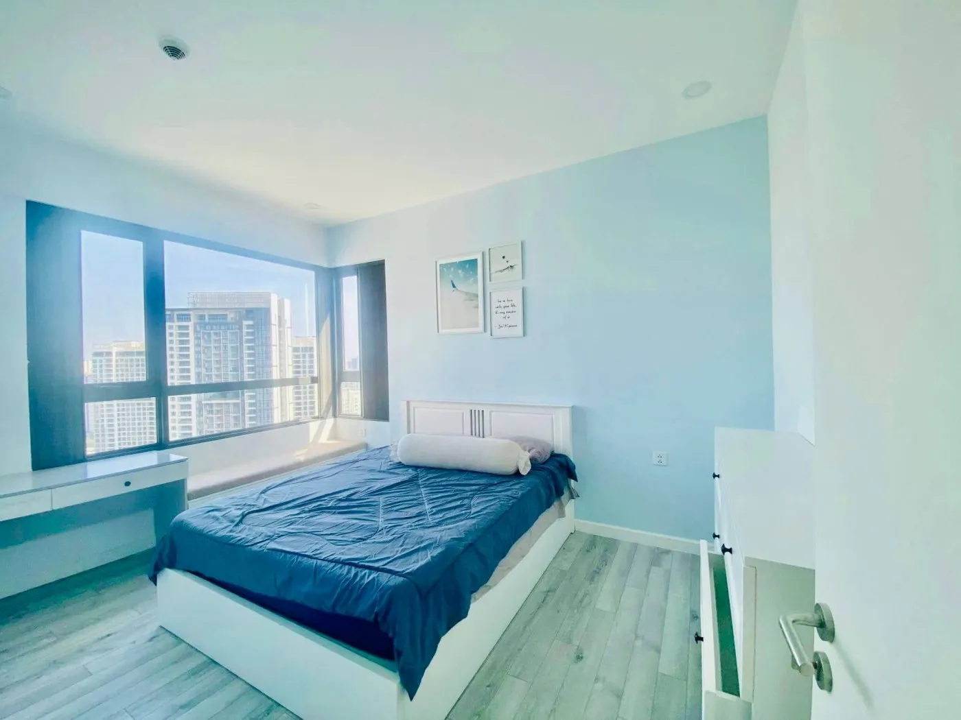 Hồ bơi Masteri An Phú nhìn từ trên cao