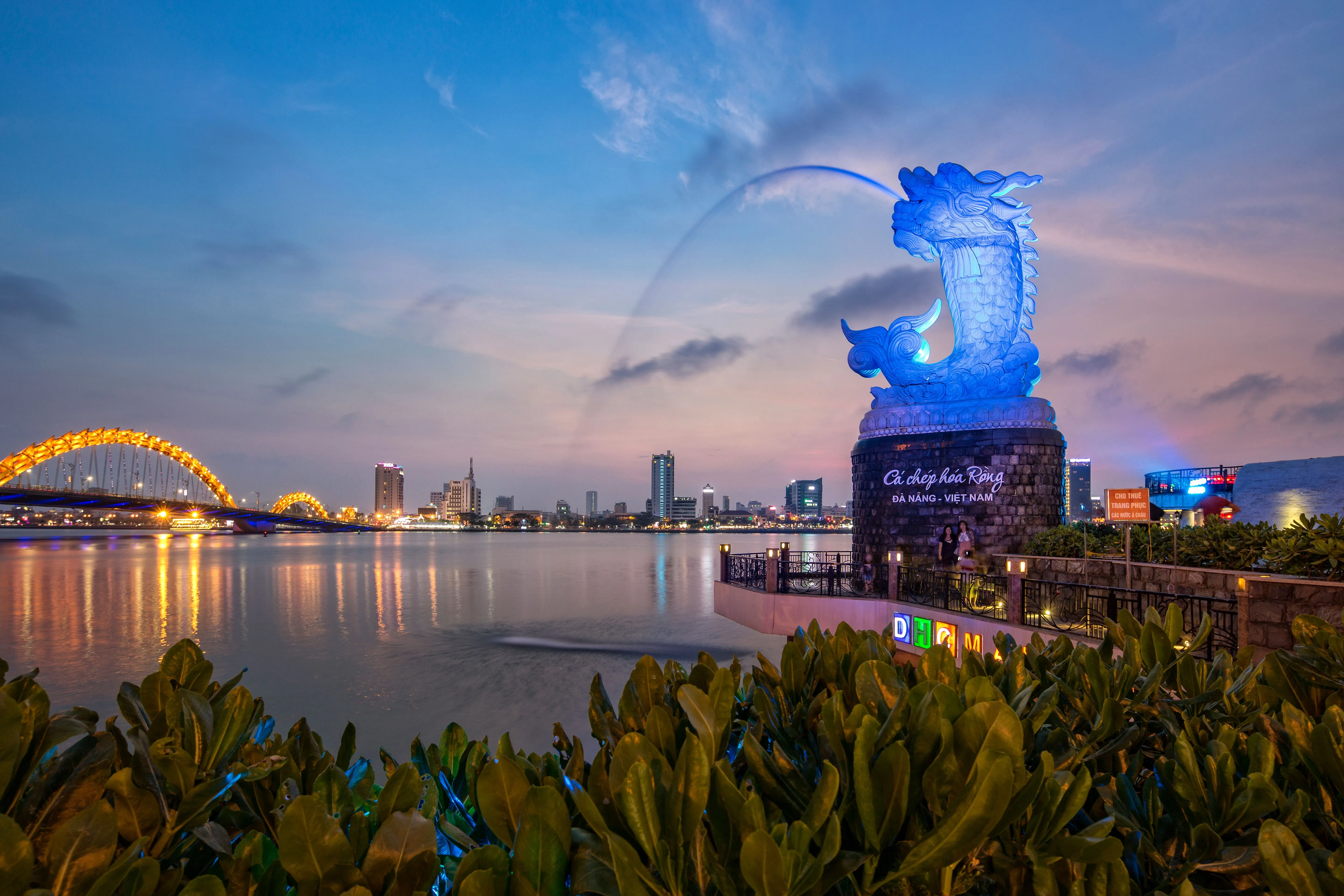 Sân bay quốc tế Tân Sơn Nhất - điểm đến chính của các chuyến bay từ Mỹ về Việt Nam