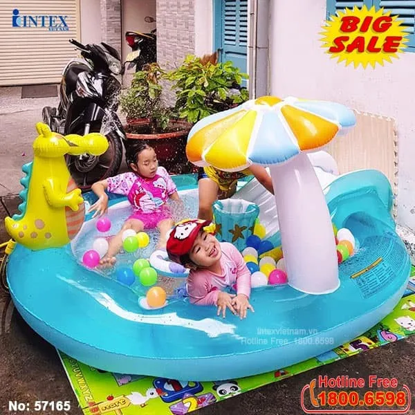 Bể bơi phao có cầu trượt nước cho trẻ em