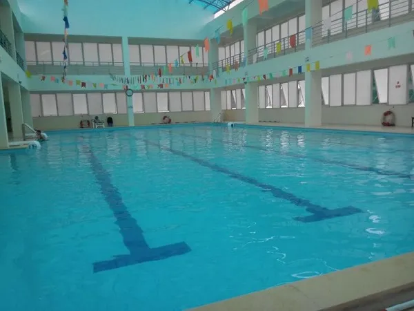 Bể bơi Tôn Thất Thuyết