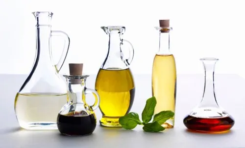 Dầu ăn là phương pháp an toàn cho vải màu và vải mỏng