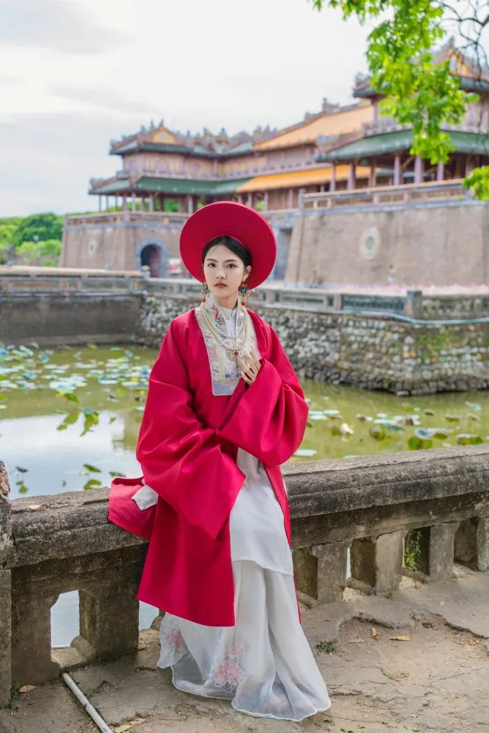 Bảng so sánh giá vé các tuyến tham quan