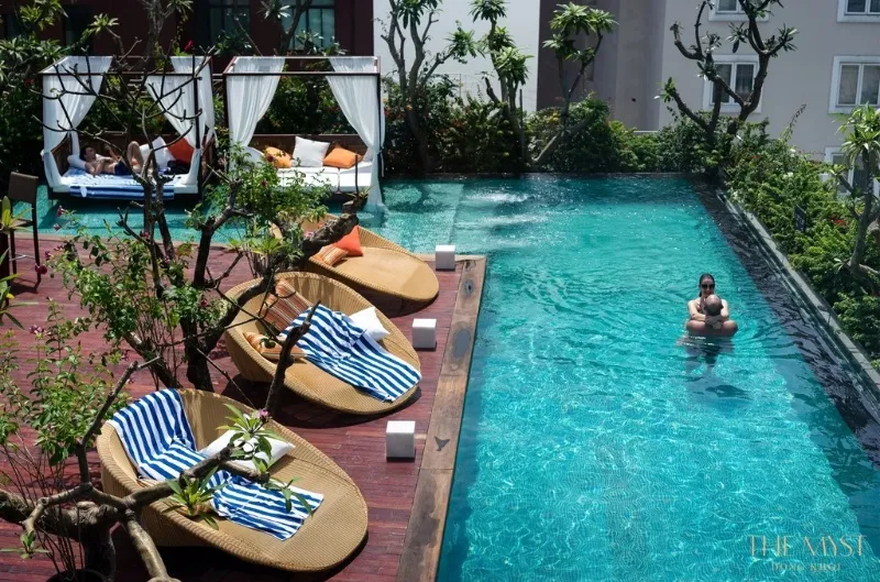 Hồ bơi The Myst Đồng Khởi