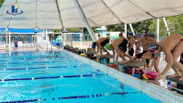Hồ bơi Yết Kiêu tổ chức giải bơi