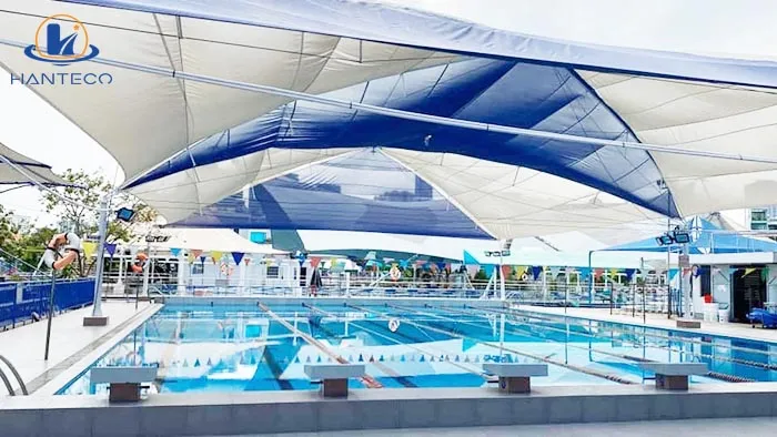 Hồ bơi Yết Kiêu với các làn bơi rõ ràng