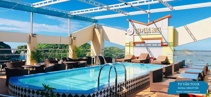 Khách sạn Sea Pearl với bể bơi view biển tại trung tâm Cát Bà