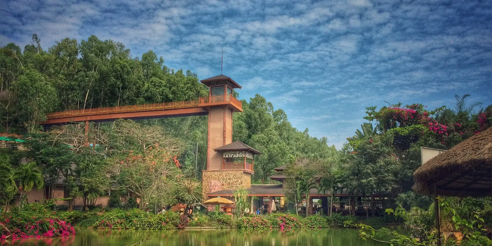 Khu vực ngâm bùn khoáng nóng